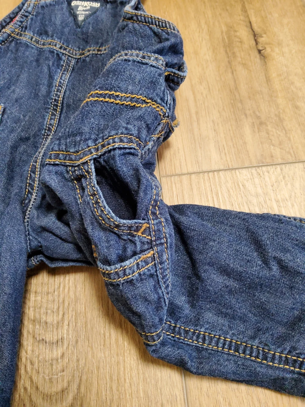 Vintage Classis OshKosh B'gosh Kids 12M Denim Fleece Lined Snap Leg Overalls